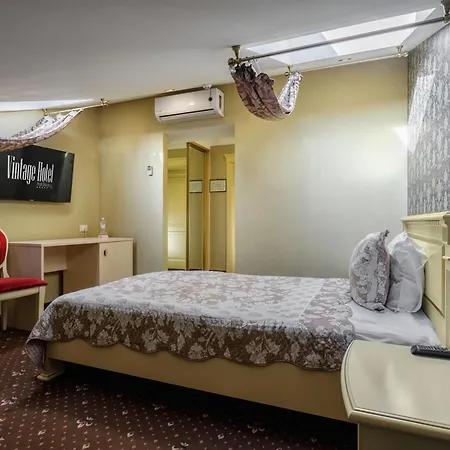 Hotel Vintage Art