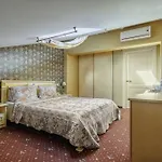Vintage Art Hotel