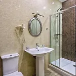 Hotel Vintage Art *